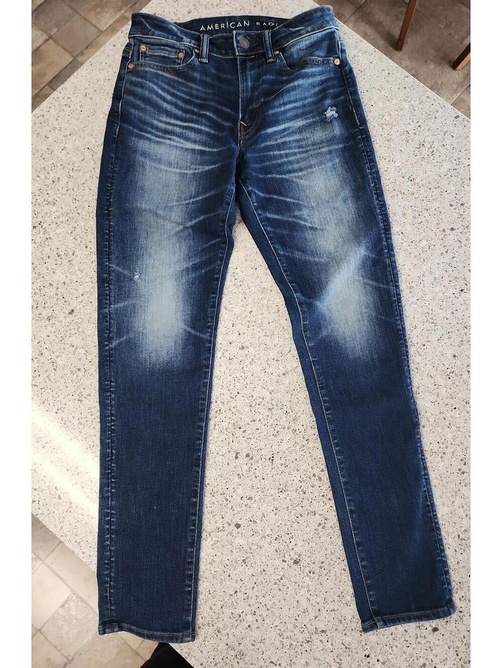Jeans - Picture 3 of 9